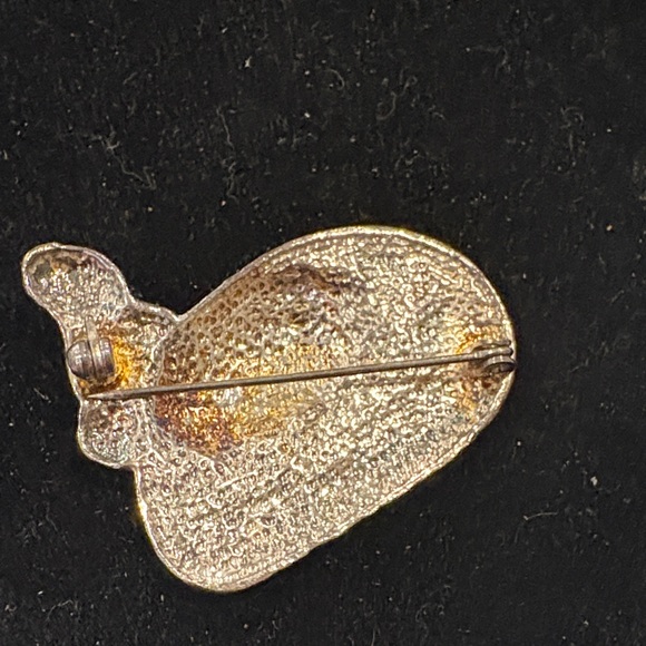 Elegant Red Hat Brooch Set - Picture 7 of 7